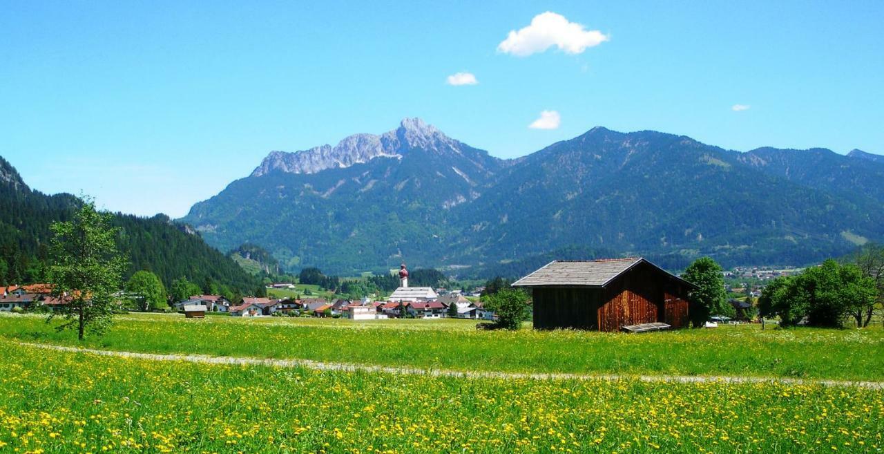 Haus Gebhard Apartment Reutte Exterior foto